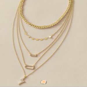 Beautiful Star 5 Chain Necklace ✨✨